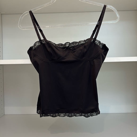 Lioness Camisole Lace Top - Picture 2 of 9